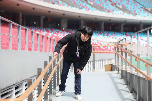 Three-time Paralympic champion helps with Asian Para Games