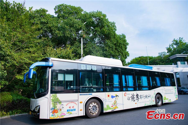 Buses featuring Chinese virtue unveiled in Hangzhou
