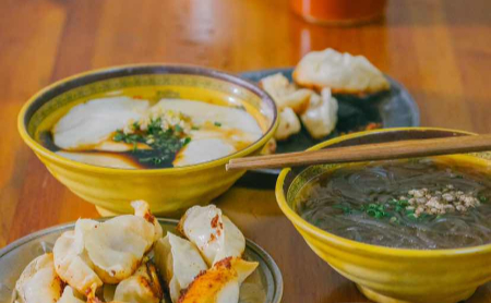 Authentic breakfasts offered on Zhongshan Road