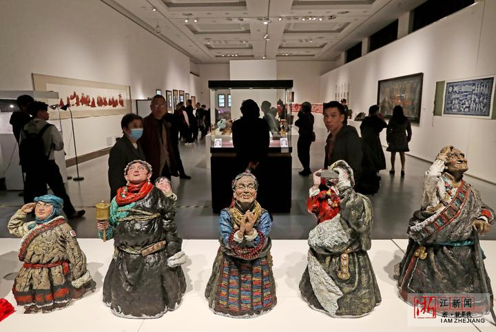 China Folk Handicraft Biennial Exhibition 1.jpg