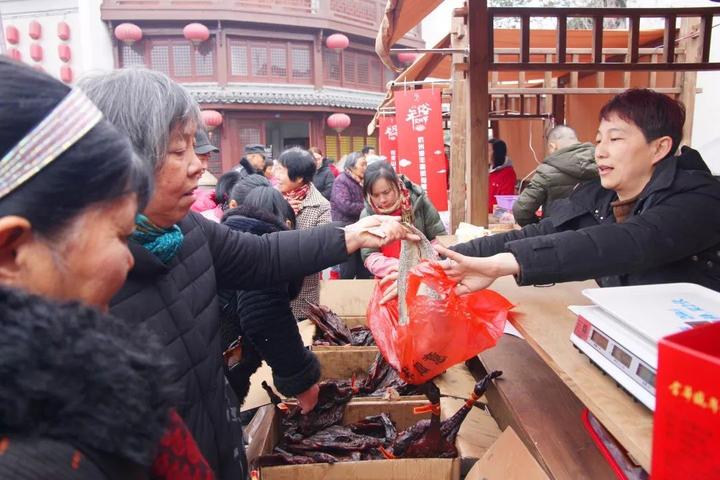 hangzhou local products Spring Festival.jpg