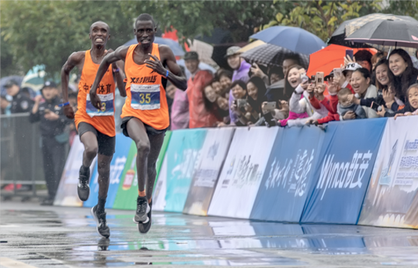 zhejiang-marathon-winner.png