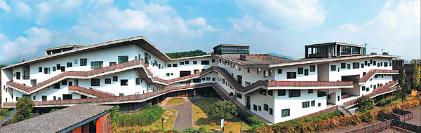 Campus NEW.jpg