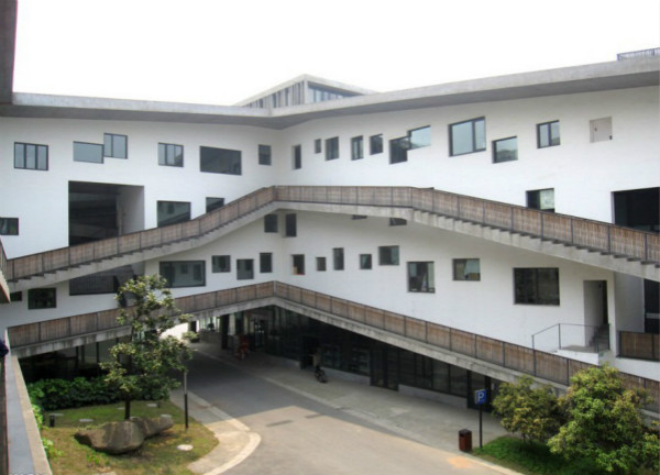 Campus BBC_.jpg