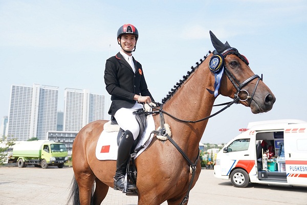 Chinese equestrian sportsman Hua Tian: Olympics means everything to me