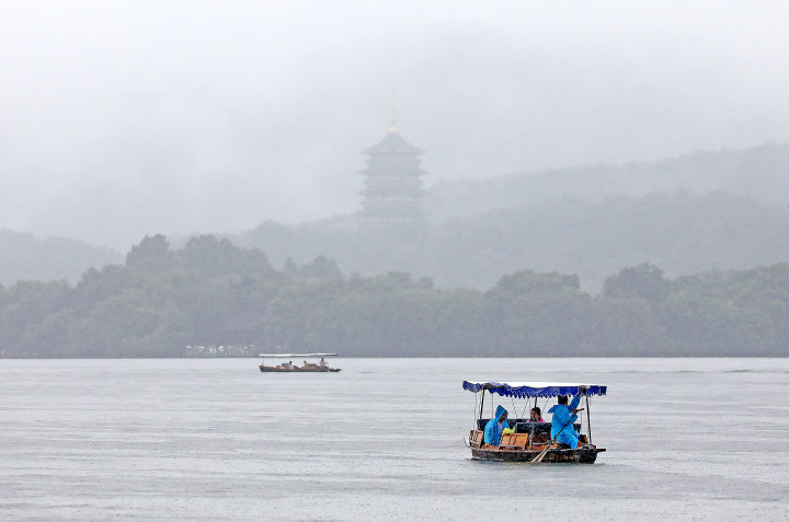 雨西湖3.jpeg