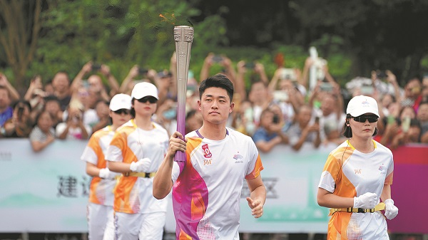 Faces of the Games| China's surging tennis stars set to ace the Asiad