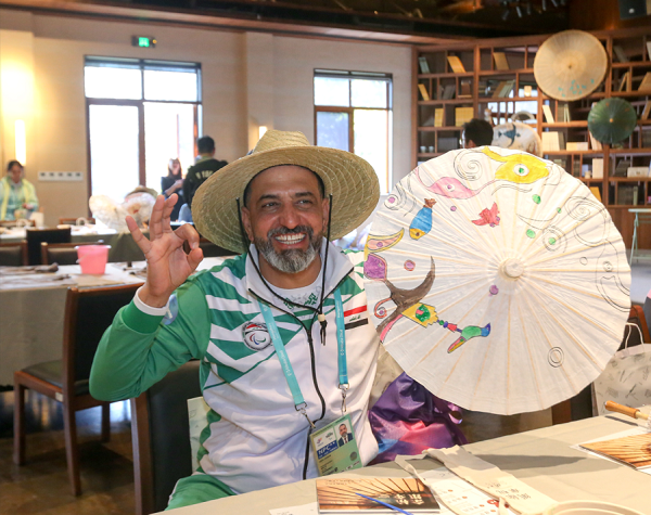 Asian Para Games family explores West Lake