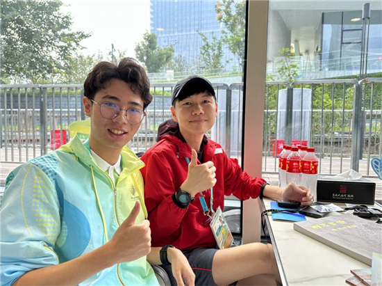 Asian Paralympic Committee members explore canal in Hangzhou