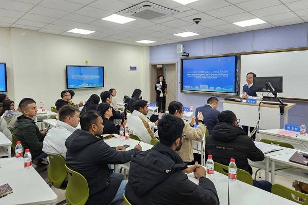 Qiantang district's initiative for overseas students' entrepreneurial success