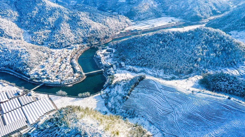 Enchanting snowscape in Hangzhou countryside