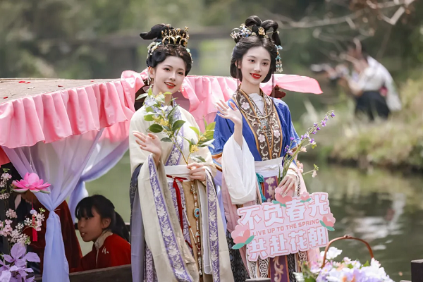 Activities held to celebrate Huazhao Festival in Hangzhou