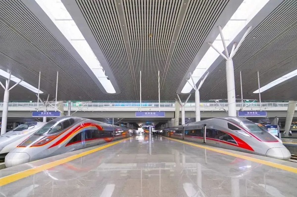 Hangzhou railway station to implement new timetable starting April 11