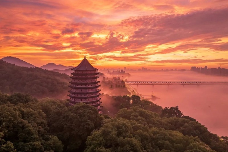 Stunning morning in Hangzhou