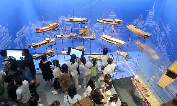 The Grand Canal meets Seine River: Photography exhibition of canals opens in Paris