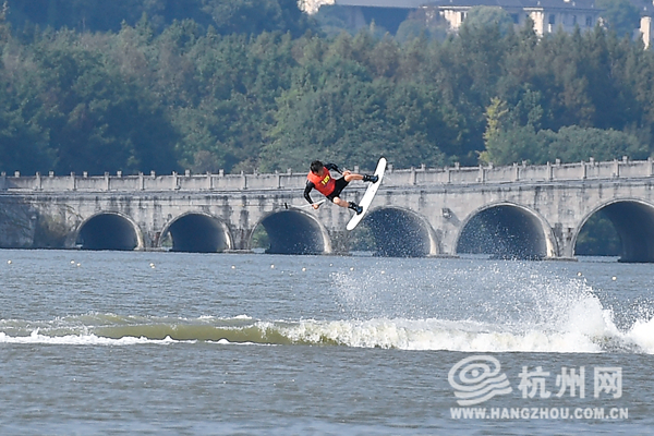 2024 Wakeboard World Championships kick off at Xiaoshan's Xianghu Lake