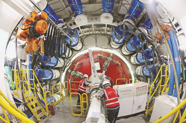 Ningbo-Zhoushan Railway begins undersea construction from Zhoushan