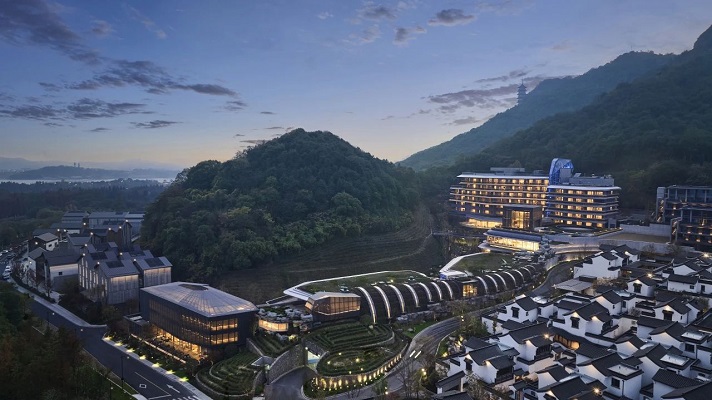 Xianghu Liberty Manor blends natural beauty, cultural elegance