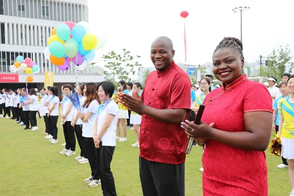 Caihong community: A model of internationalized living in Binjiang district
