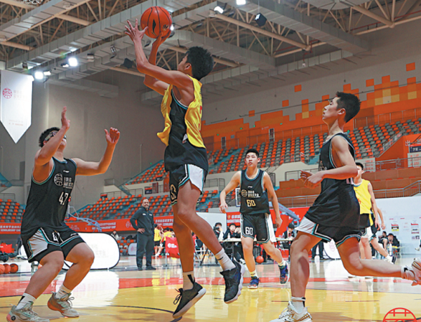 'Don't fear failure,' Tsai tells young hopefuls