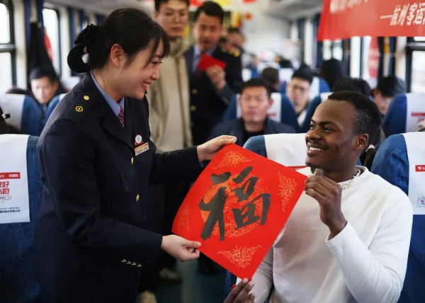 Zhejiang ready for record Spring Festival travel