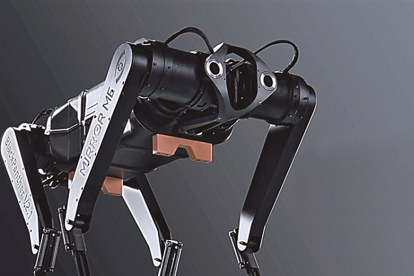 Robot dog runs 100-meter dash in under 10 seconds