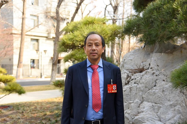 两会3.jpg