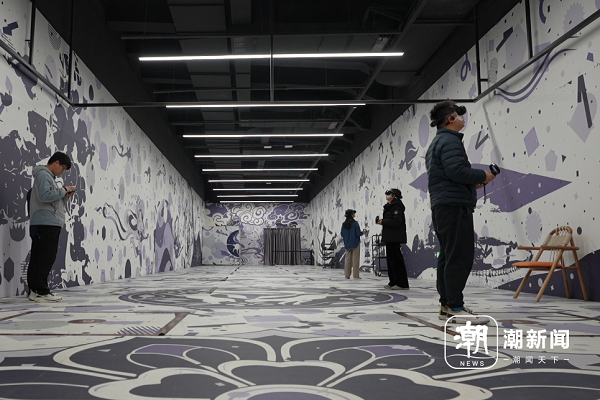 Dunhuang city's virtual caves debut in Hangzhou  