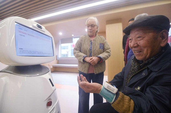 Rising life expectancy：a window into China's social progress