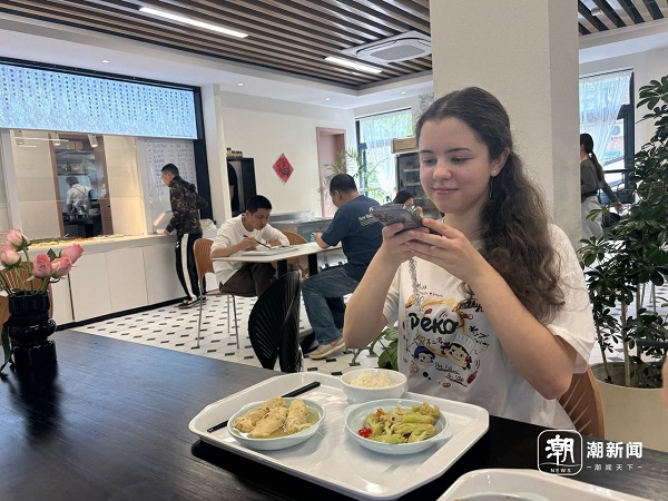 食堂2.jpeg