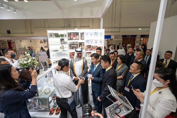 Over 3,500 companies join Overseas Hangzhou trade shows to explore global markets