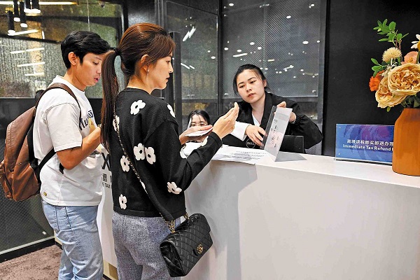Tax refunds to visitors show huge uptick