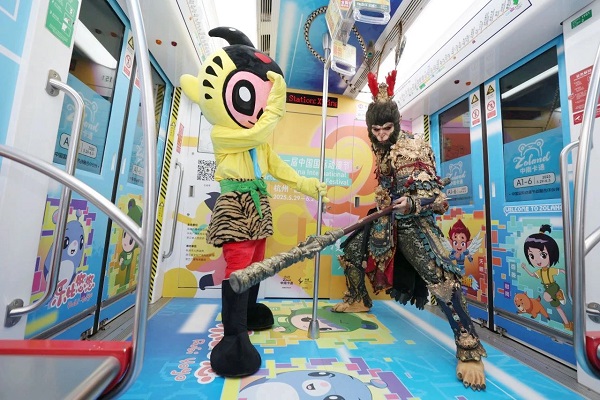 All aboard the themed express: Hangzhou welcomes annual anime festival