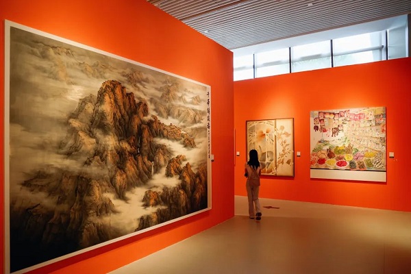 Metamorphoses: 2025 CAA graduation season lights up Hangzhou