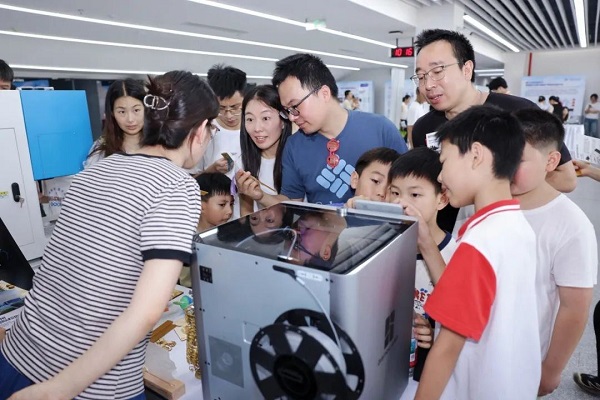 Beihang Hangzhou campus draws crowds with aerospace, electronics programs