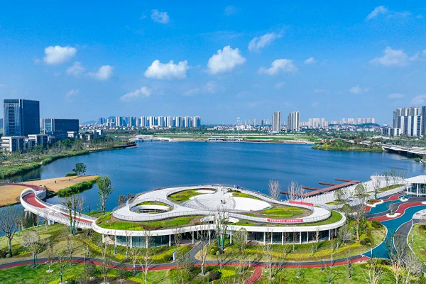 Qiantang district accelerates work on 34 high-quality projects worth $4 billion