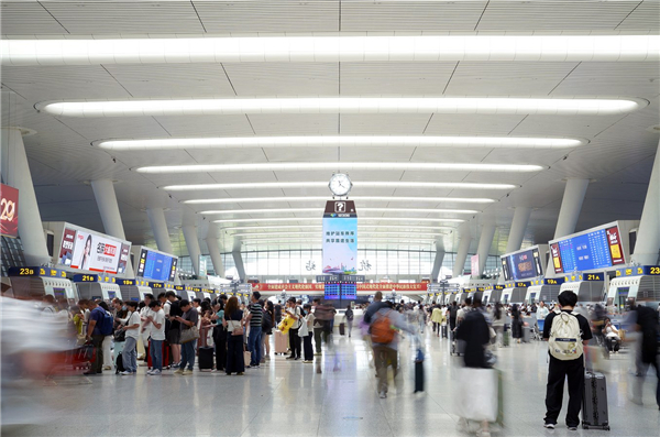 Upgraded railway offer faster connections for Hangzhou