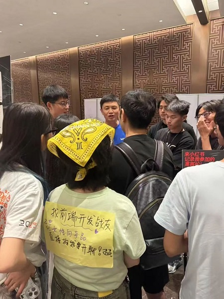 黑客2.jpg