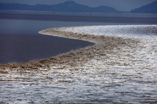 The surging tide of Qiantang River