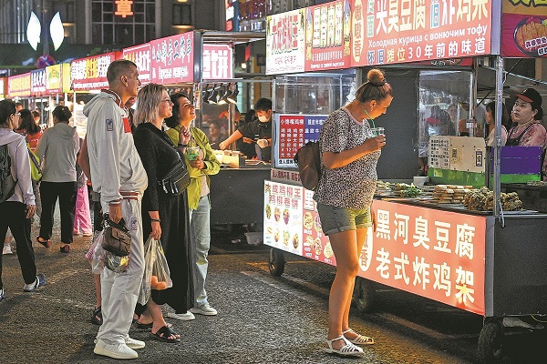 Nation's visa-free policy for Russian tourists takes effect