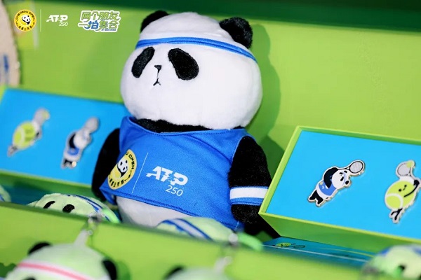Building a national tennis brands: 'China Season' bundles tickets with destination experiences