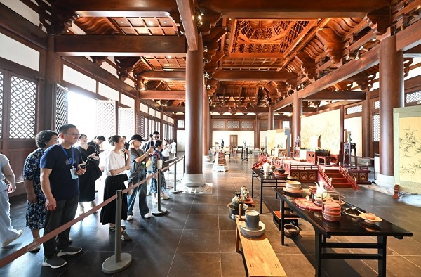 1760178728950059253.jpg 德寿宫1.jpg