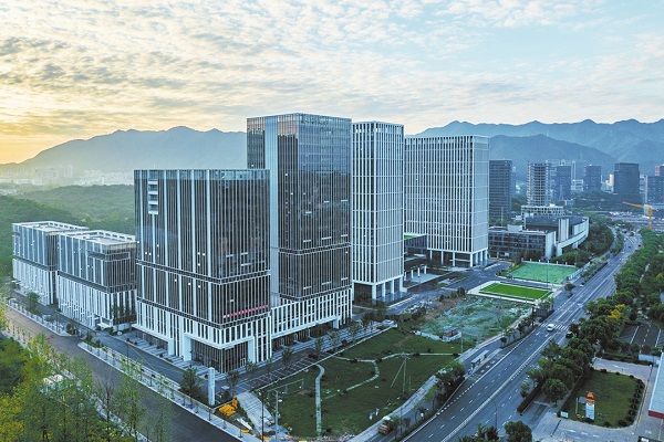 'I have witnessed the immense transformation of China's economic structure': Somali ambassador to China