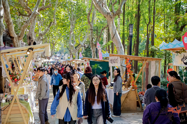 1763111103309044196.png 庙会3.png