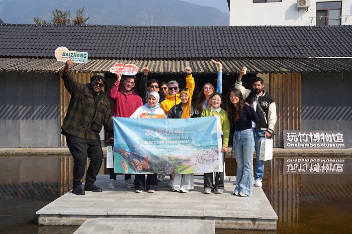 Expats explore bamboo art at Hangzhou's Onebamboo Museum