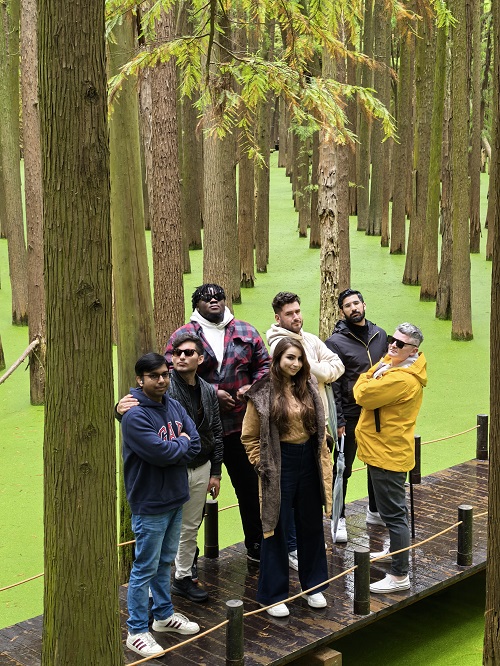 1763436652886024180.jpg 青山湖1(1).jpg