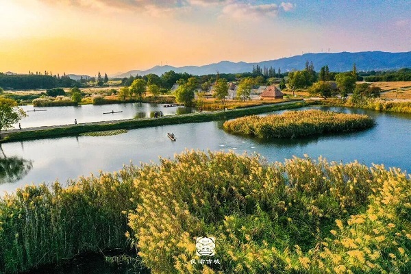 Liangzhu ancient city in autumn