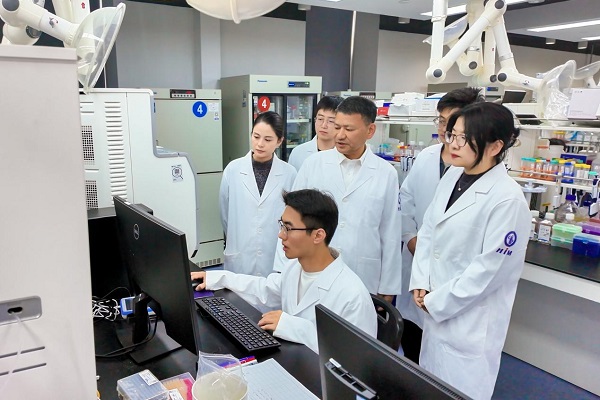 'Science' spotlights Hangzhou's precision cancer breakthrough
