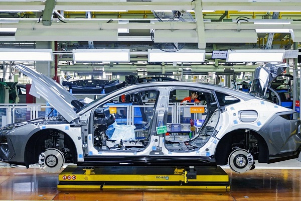 Qiantang adds 12 new future factories