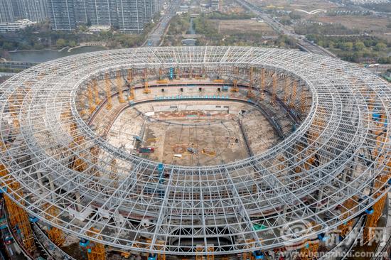 Yuhang International Sports Center completes roof cable tensioning